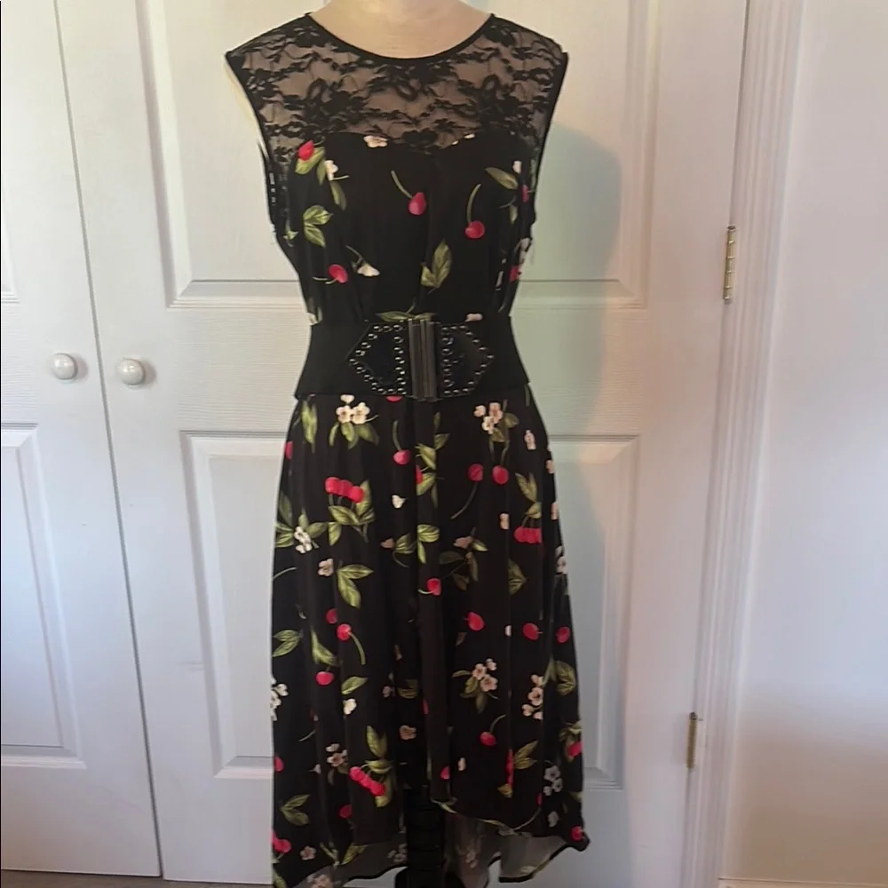 Chic Black Cherry and Floral High-Low Dress - Picture 9 of 9